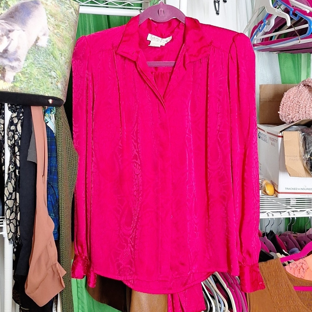GALINDA WANG PINK BUTTON DOWN BLOUSE AND TIE SIZE 6